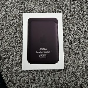 iPhone Leather Wallet Mag Safe